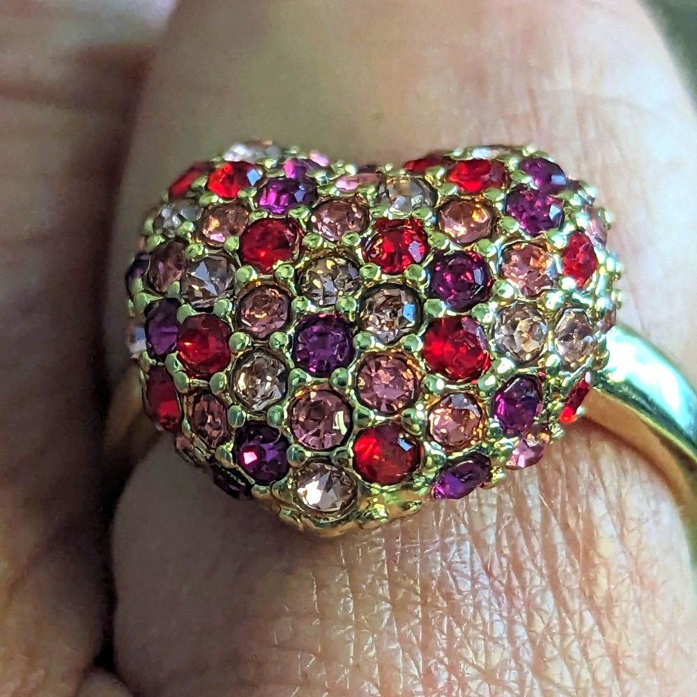 Avon Vintage Ombre Pave Heart Ring Size 8